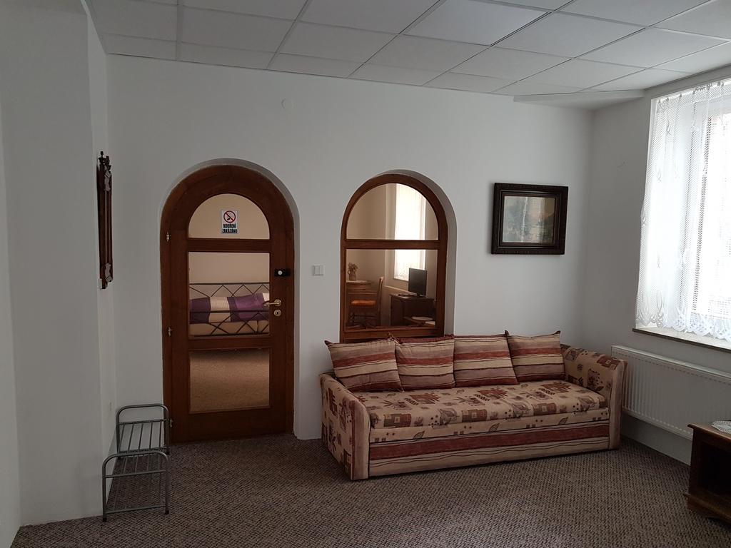 Apartmany U Dvora Jihlava Exterior foto
